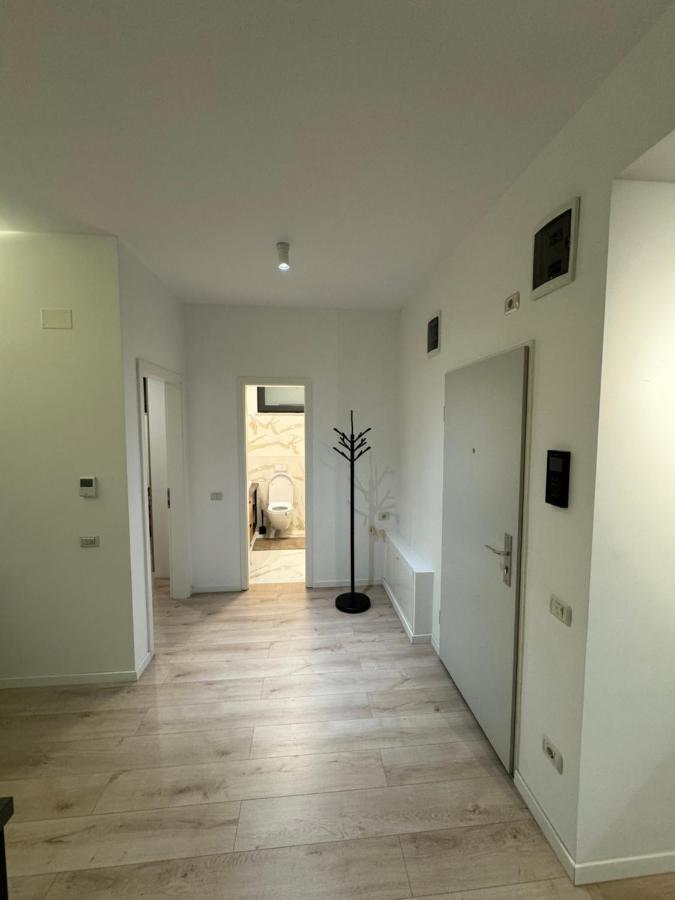 Warm Hotel Apartment Bukurešť Exteriér fotografie
