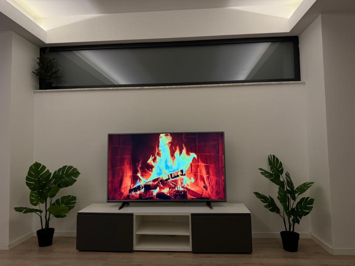 Warm Hotel Apartment Bukurešť Exteriér fotografie
