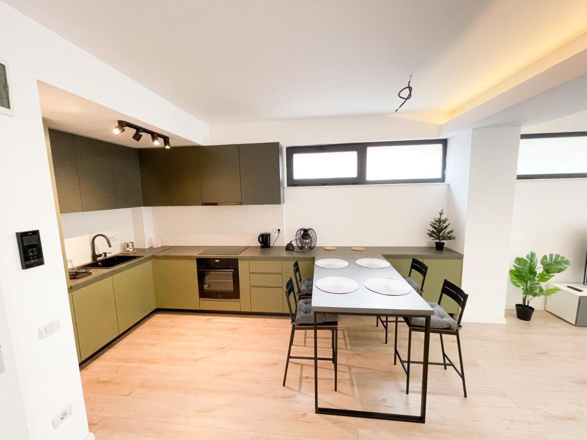 Warm Hotel Apartment Bukurešť Exteriér fotografie