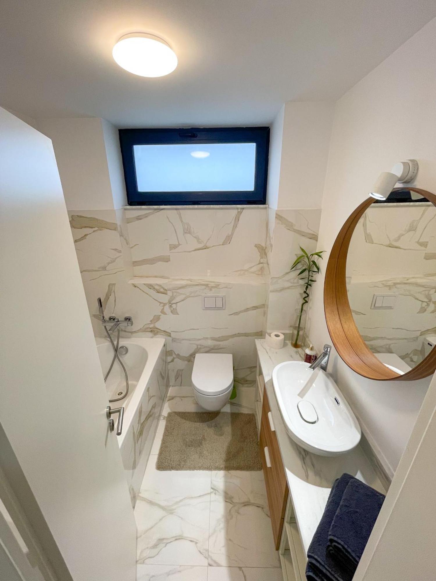 Warm Hotel Apartment Bukurešť Exteriér fotografie